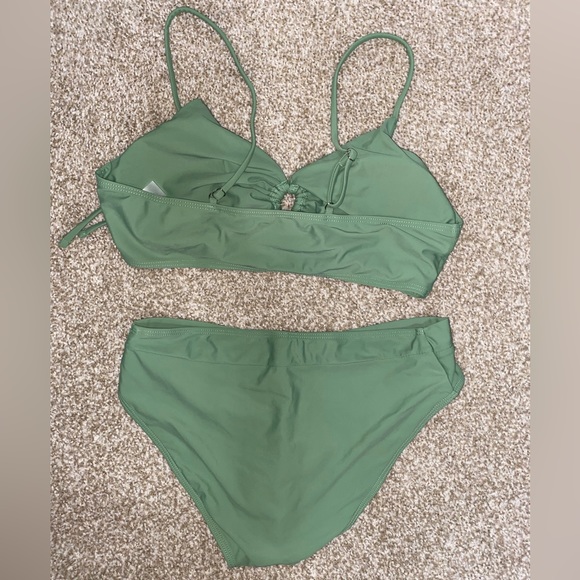 Bikini Set - Picture 2 of 2